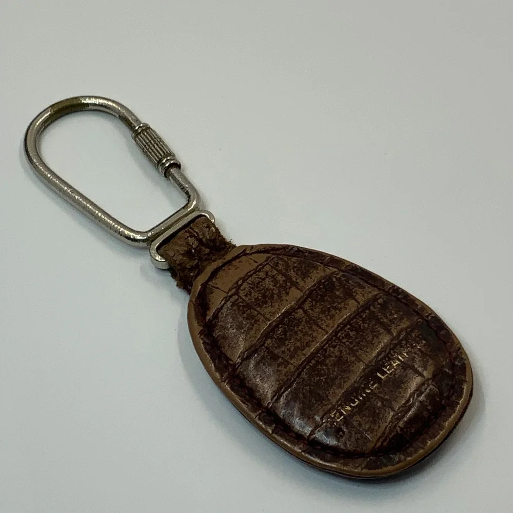 Vintage Brown Croc Embossed Genuine Leather Keychain Screw Lock Carabiner Fob